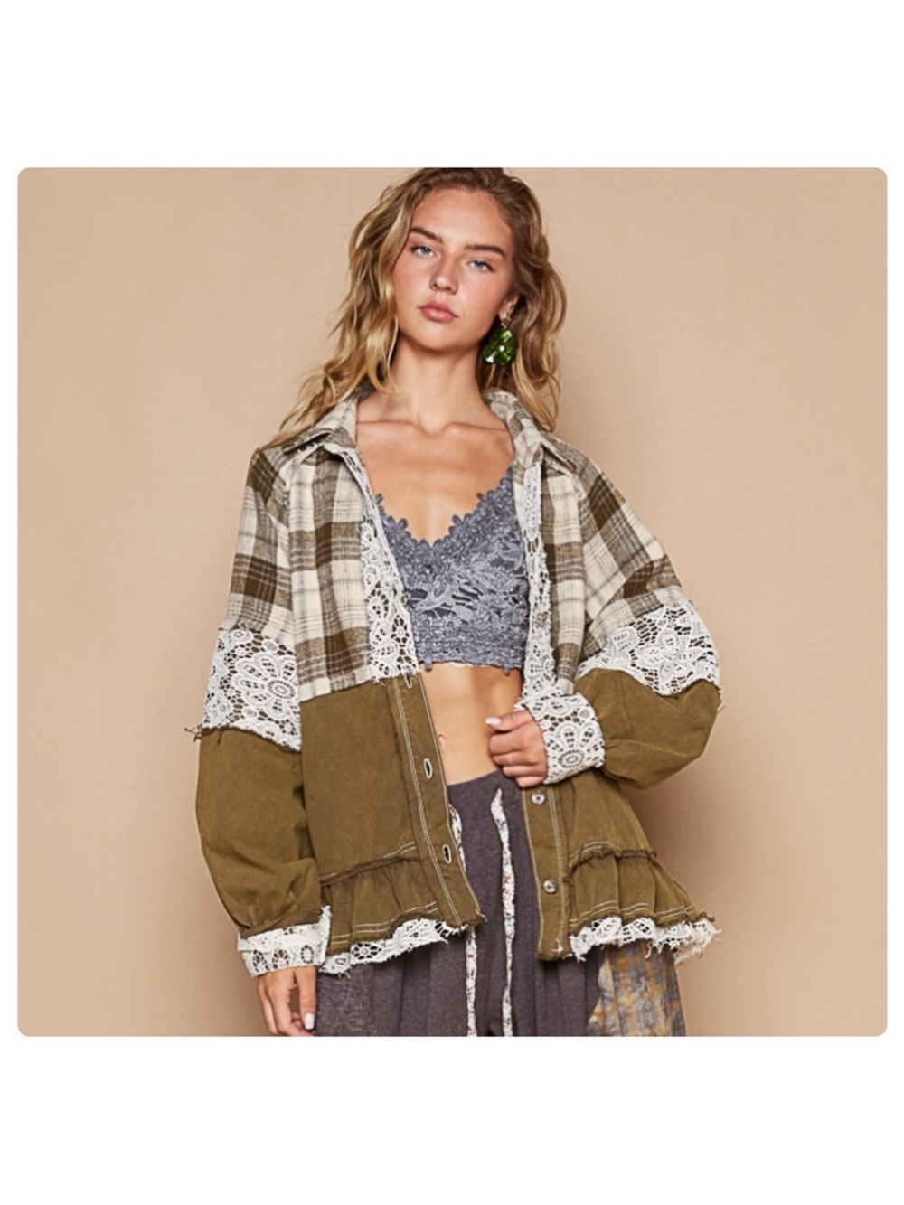 POL‎ Mixed Media Twill/Flannel/Lace Shacket Small